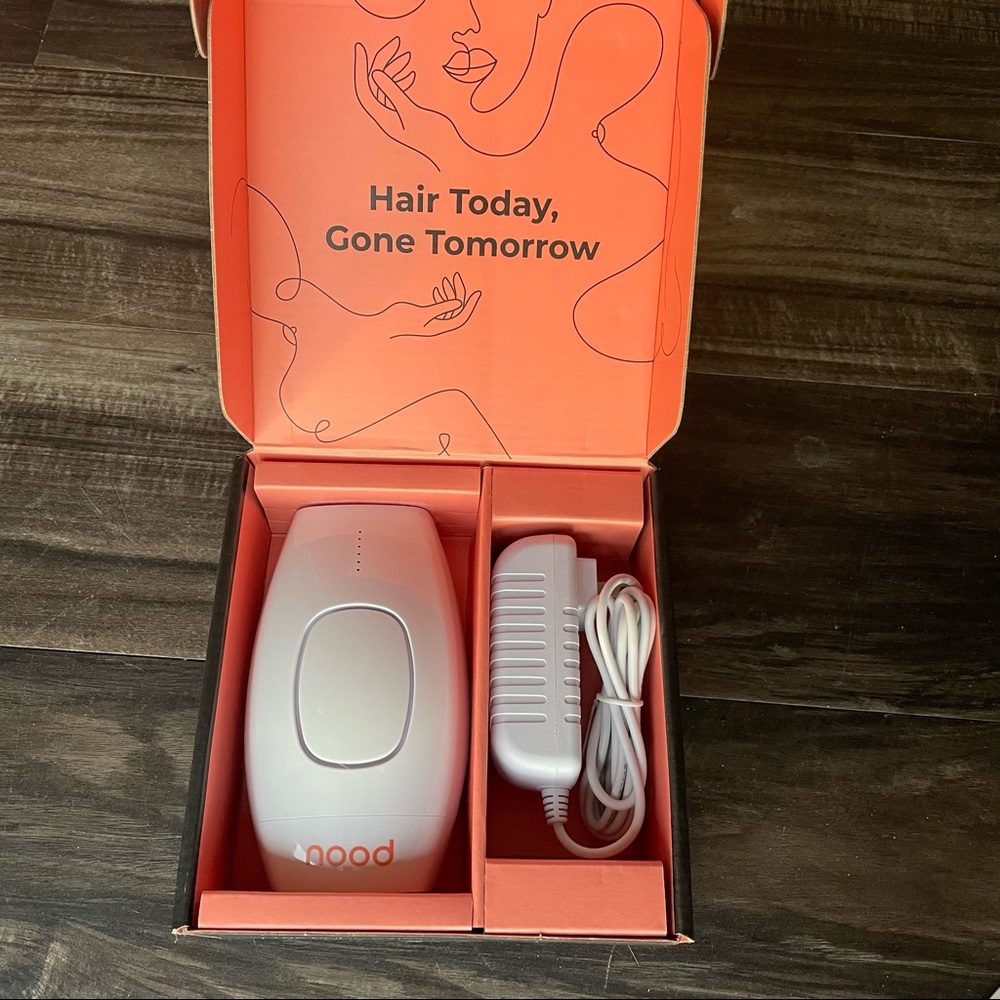 [SOLD] Nood - The Flasher (hair removal)